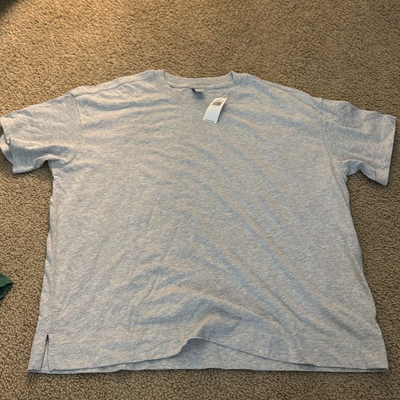 Lot of 4 old navy tee shirts sz small NWT - Picture 4 of 6